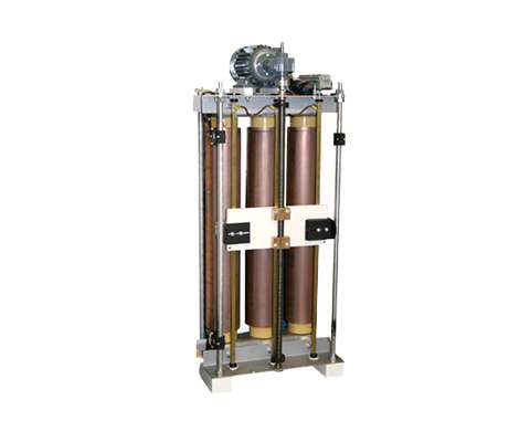 Stelltransformator der REO Elektronik AG Schweiz – für verstellbare Ausgangsspannungen mit gleichbleibender Sinusform